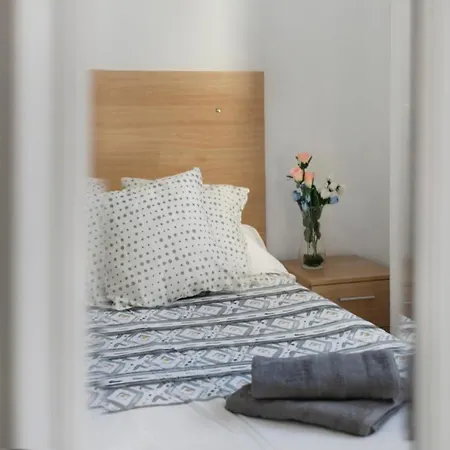 Happy Apartment